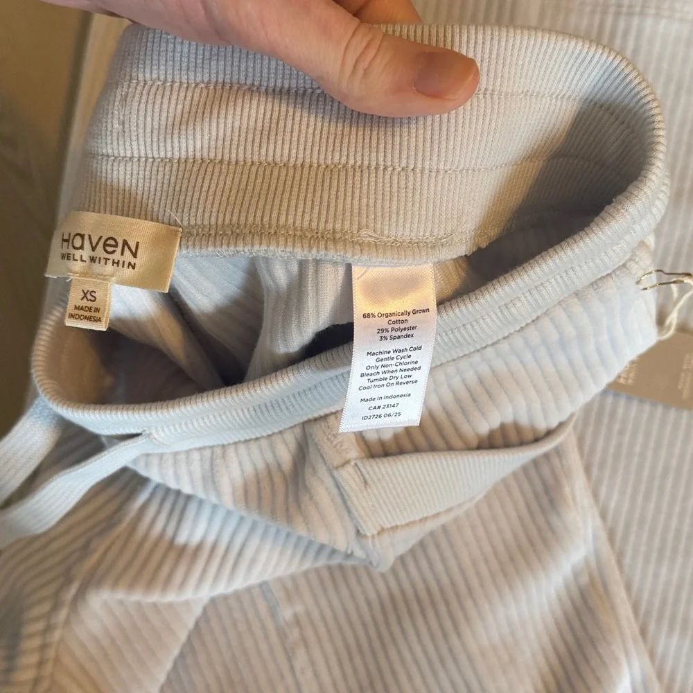 Talbots Ribbed Lounge Set - Picture 5 of 5